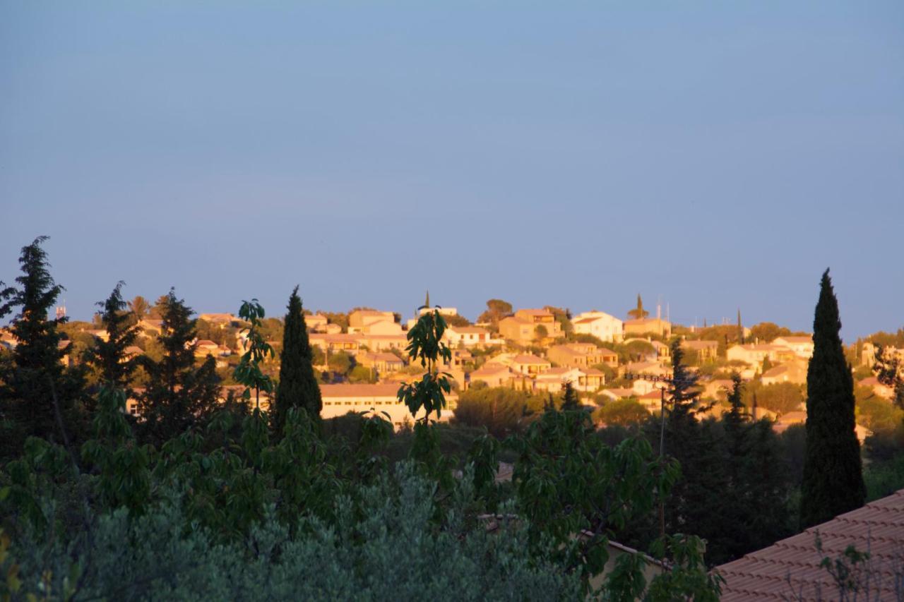 En Avignon 30133 Les Angles Διαμέρισμα Les Angles  Εξωτερικό φωτογραφία
